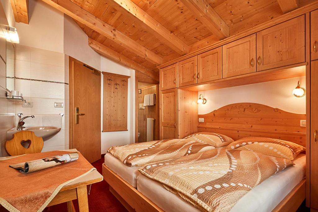Отель Garni Reutlingen Кольфоско Экстерьер фото